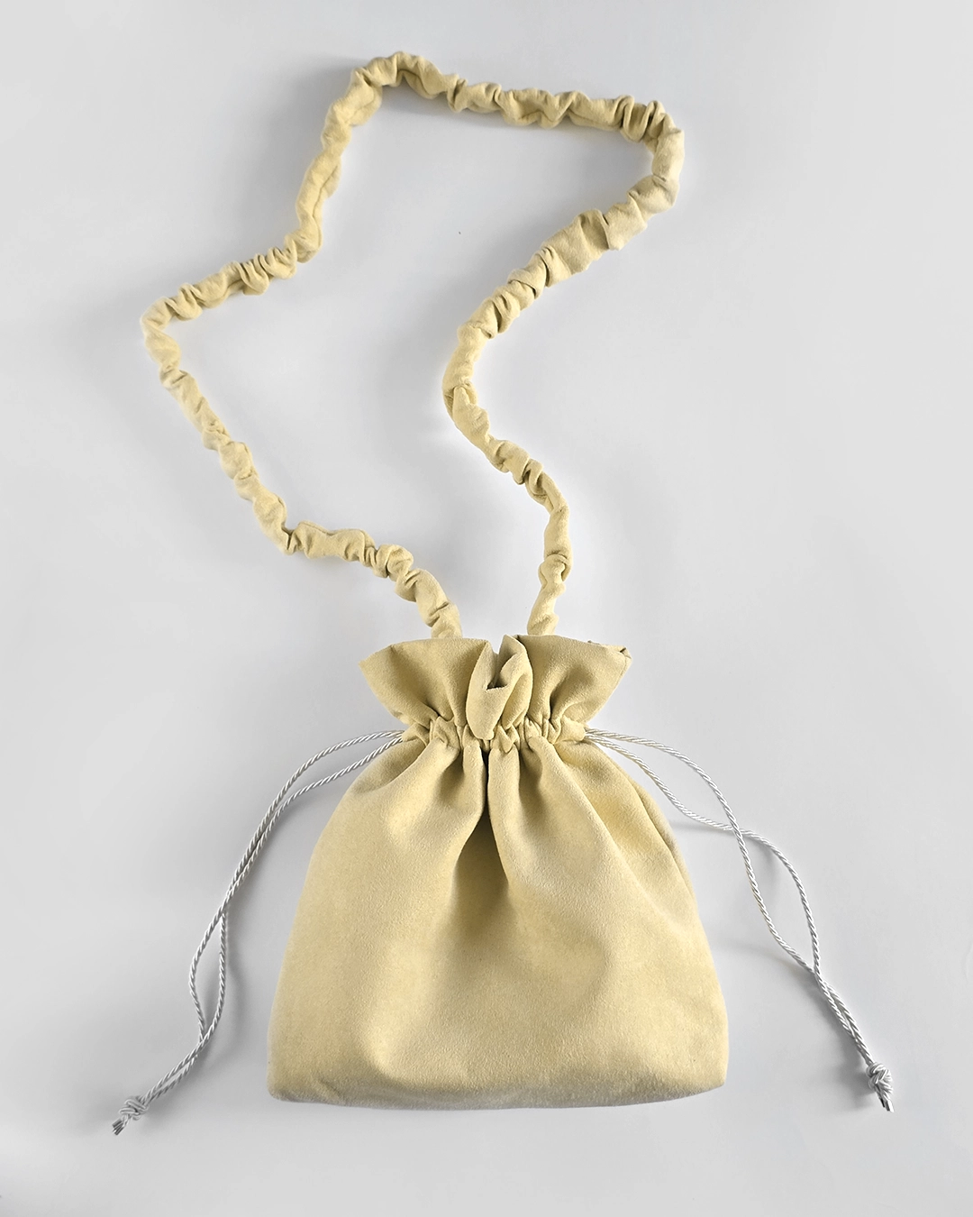 Mała torebka na ramię Bonbon Butterscotch handmade — Czaje Polska