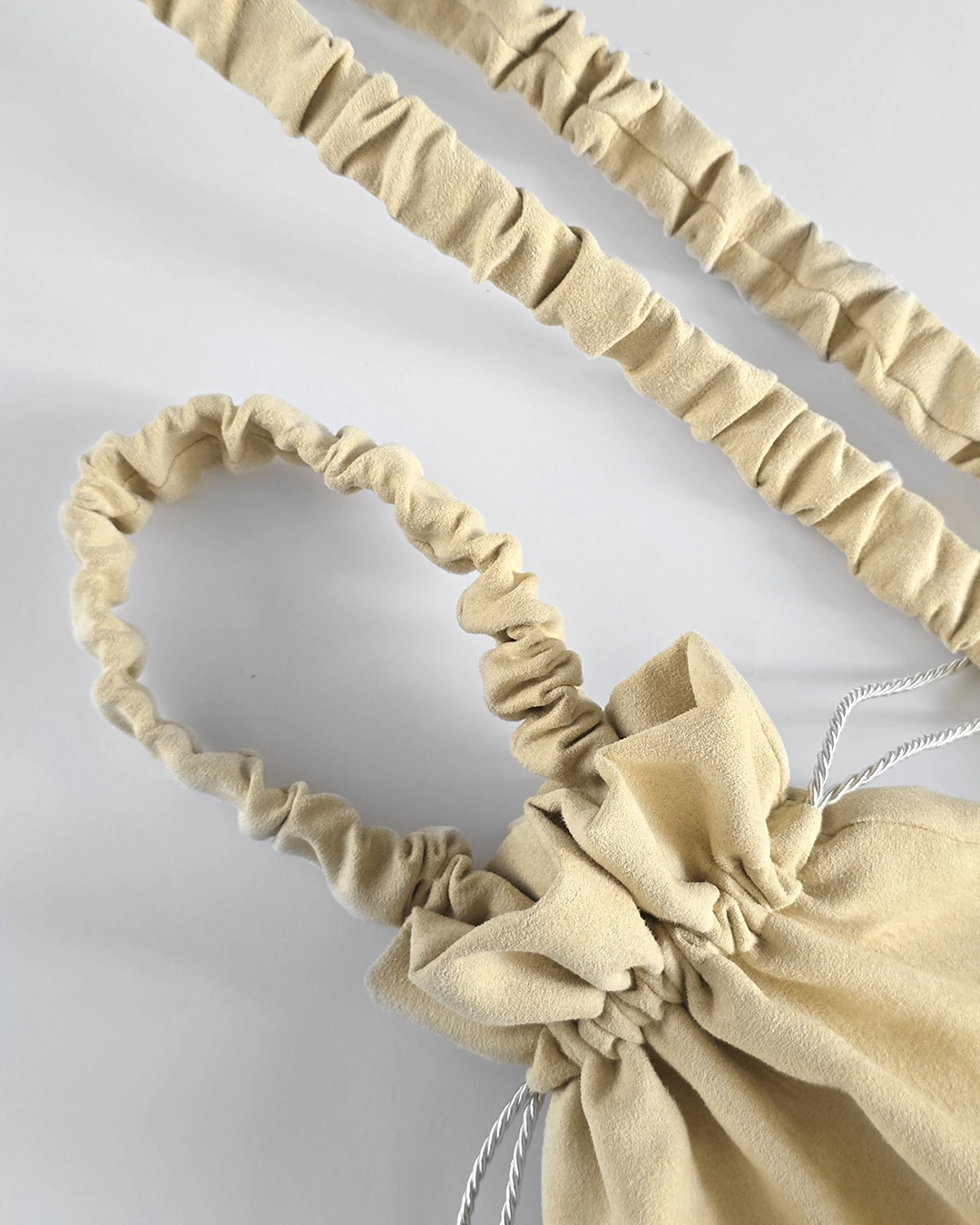 Mała torebka na ramię Bonbon Butterscotch handmade — Czaje Polska