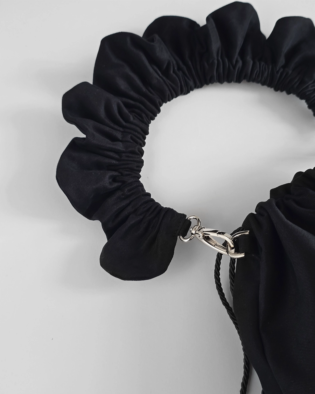 Mała torebka na ramię Flowerhead Black Cotton Silver bawełna srebrne okucia handmade - Czaje Polska