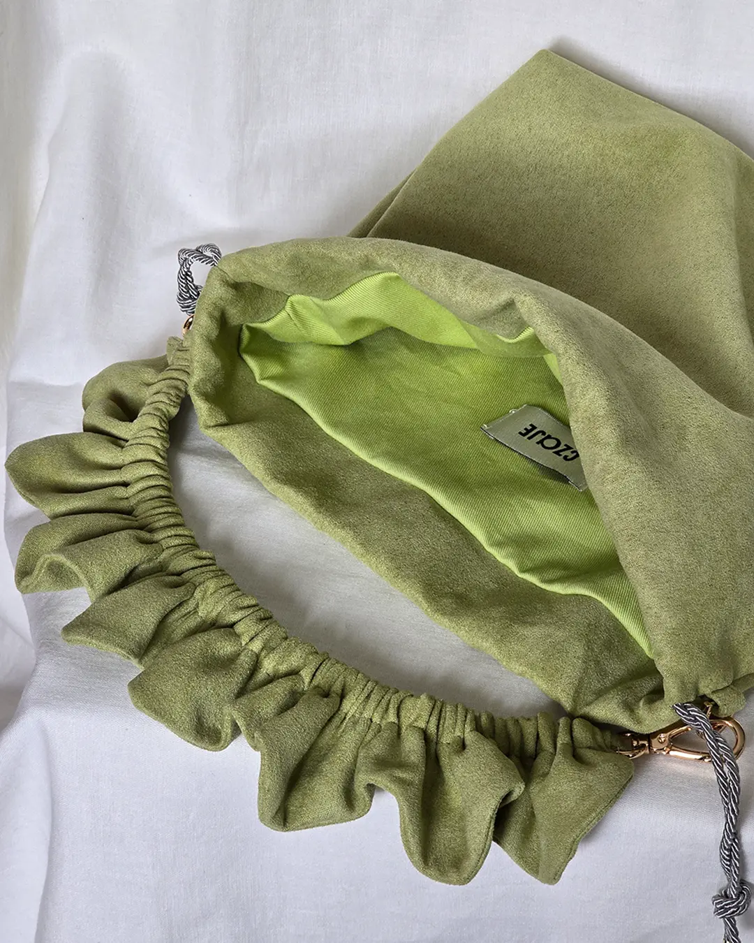 Mała torebka na ramię Flowerhead Light Green Gold tkanina tekstylna złote okucia handmade - Czaje Polska