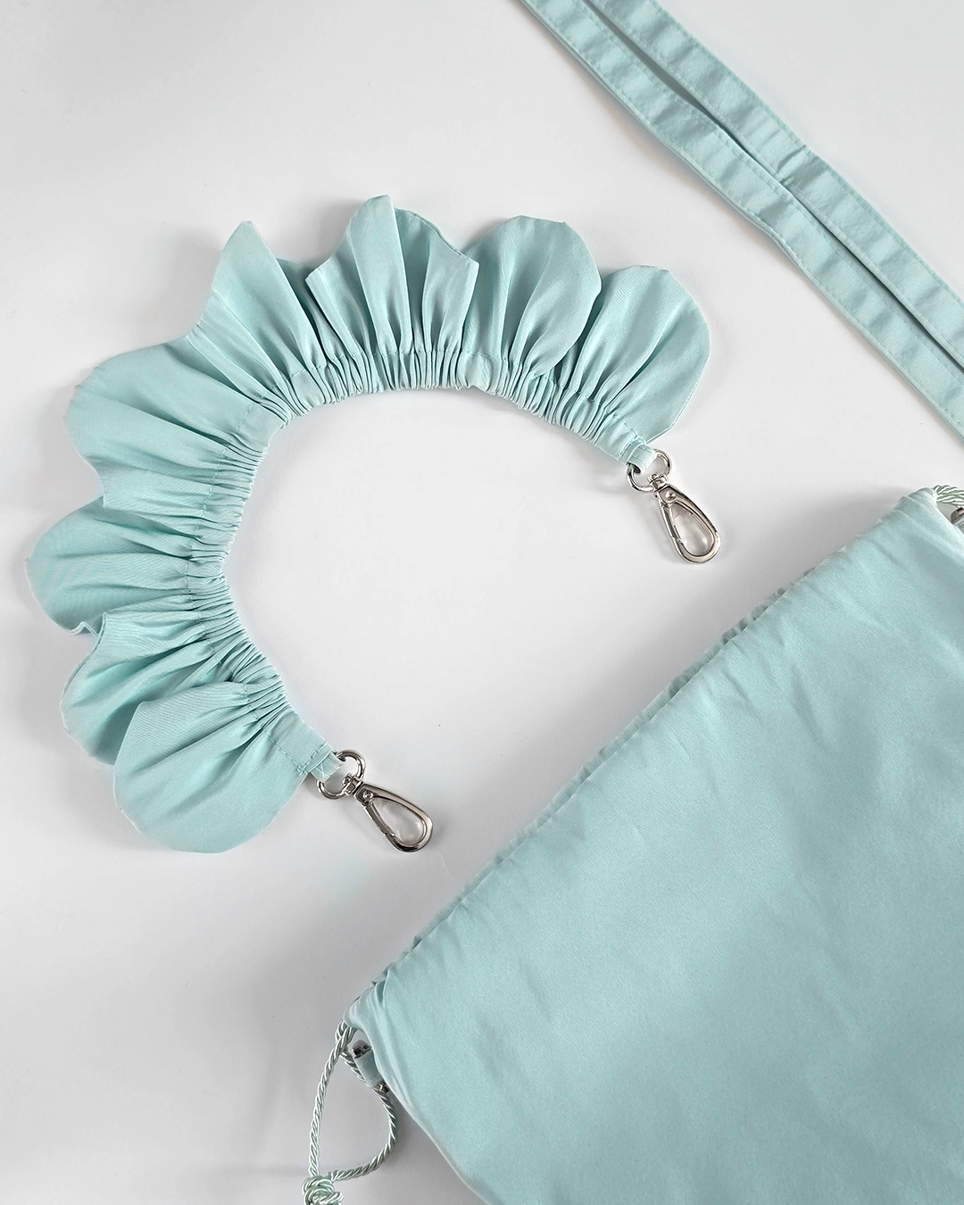 Mała torebka na ramię Flowerhead Icy Blue Silver tkanina tekstylna srebrne okucia handmade - Czaje Polska