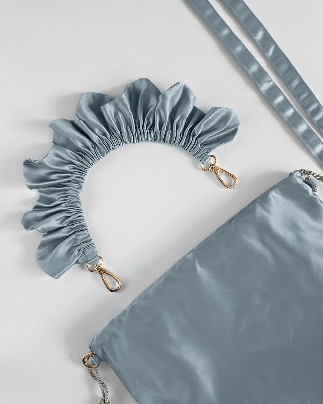 Mała torebka na ramię Flowerhead Silver Mound Gold tkanina tekstylna złote okucia handmade - Czaje Polska