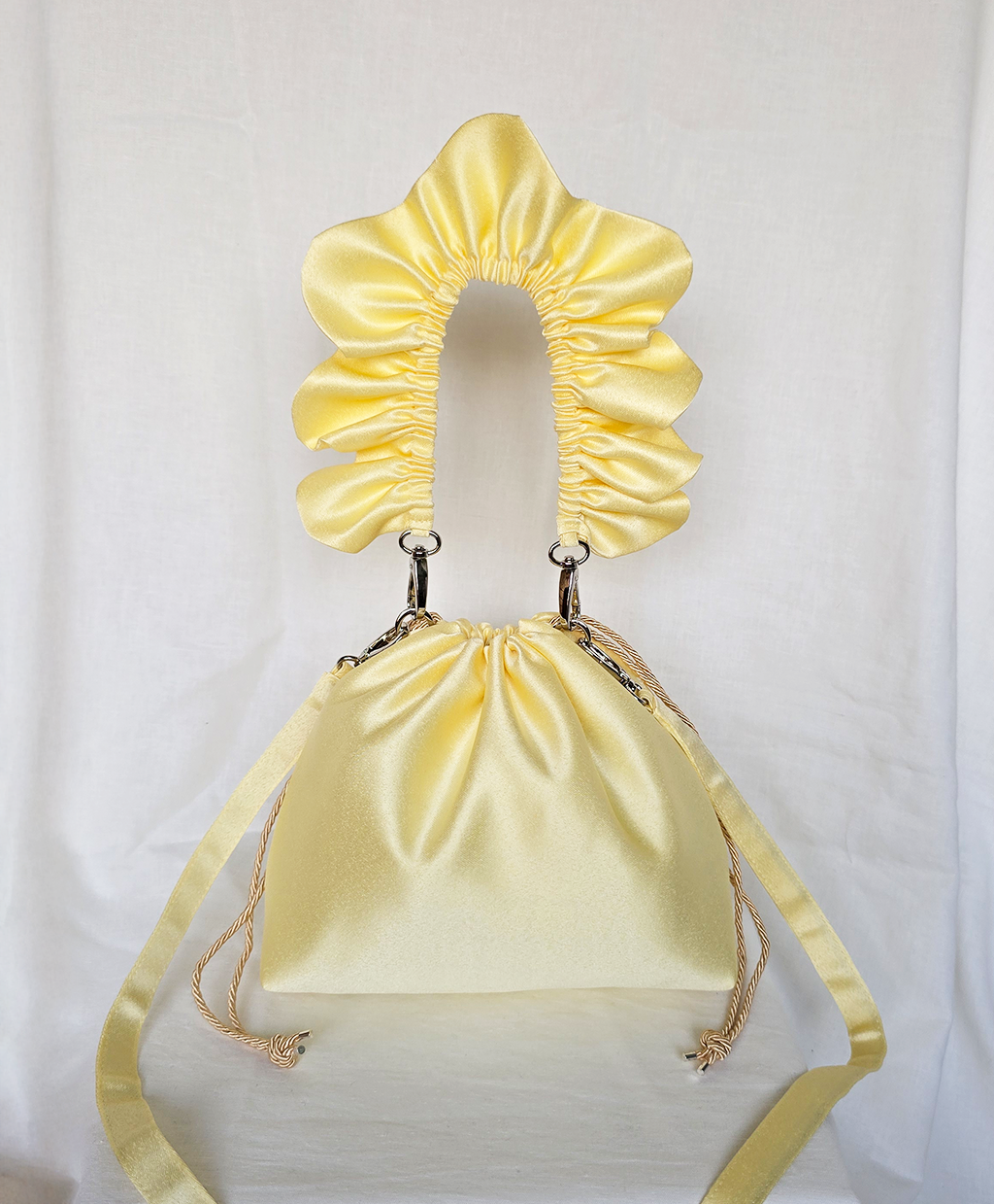Flowerhead Butter Yellow Silver