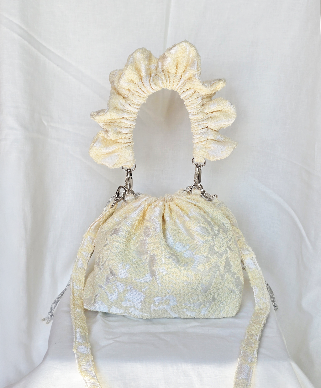 Flowerhead Lemon Crumble Silver