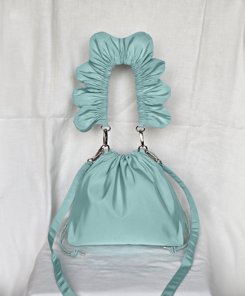 Flowerhead Icy Blue Silver