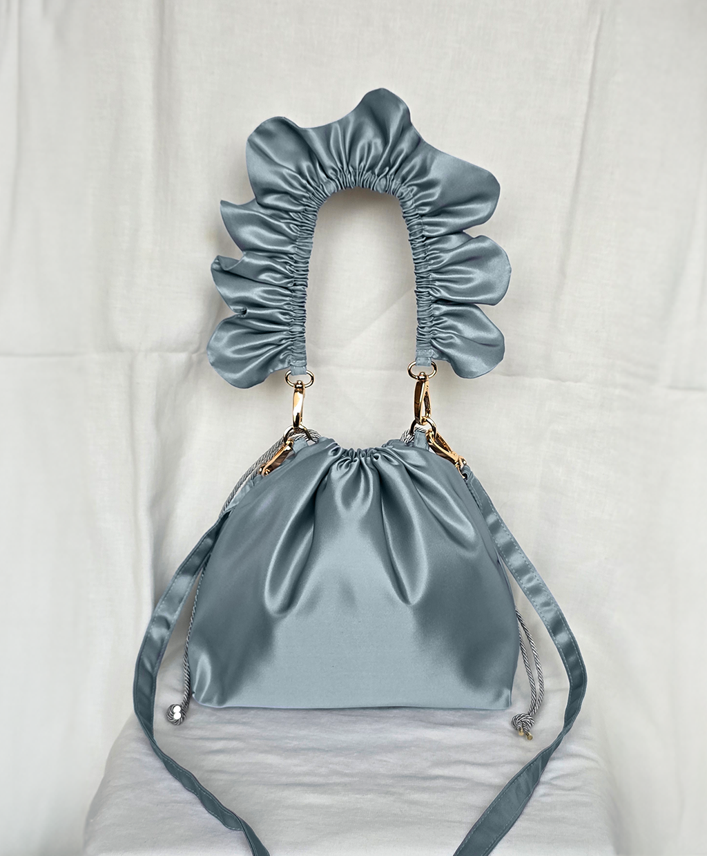 Flowerhead Silver Mound Gold