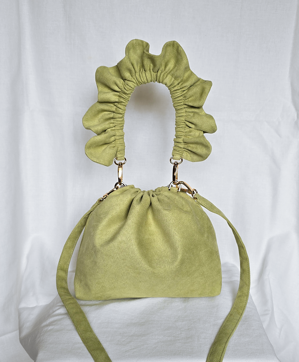 Flowerhead Light Green Gold